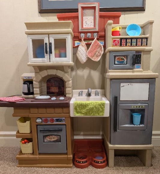 Play Kitchen