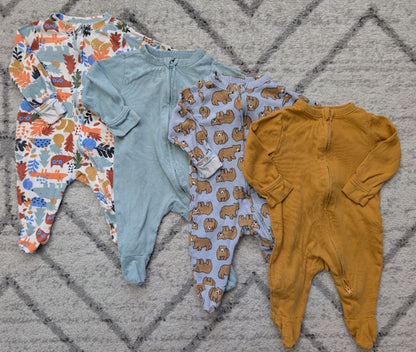 Old Navy, Bundle of 4 Sleepers, 0-3M, Kids 3 Month (0-3M)