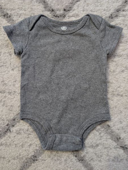 Grey & White Polka Dots Pants with Grey Onesie, 3-6M, Kids 6 Month (3-6M)