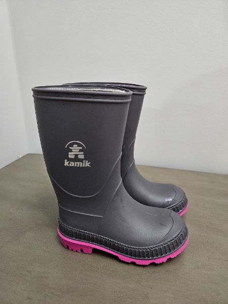 Kamik Stomp Rubber Rain Boots