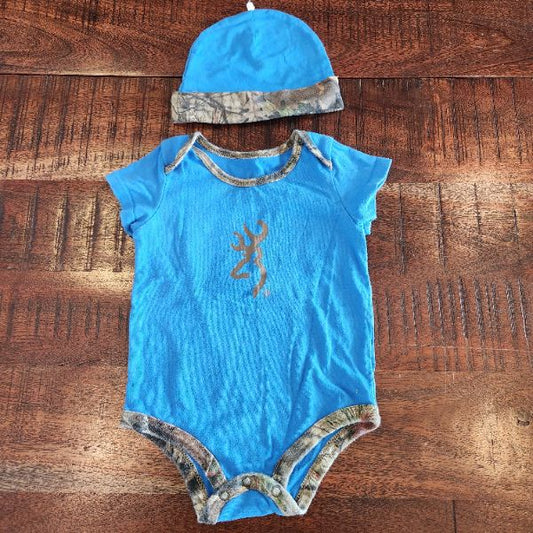 Baby boy blue/camo onsie & matching hat, Browning, 6 months, Kids 6 Month (3-6M)