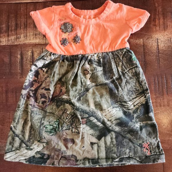 Toddler girl peach&camo dress, 2T, Browning, Kids 2T