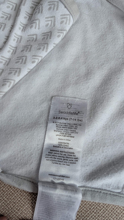 Summer infant Swaddle Me Swaddles Lot of 2, 0-6 Months (Small)