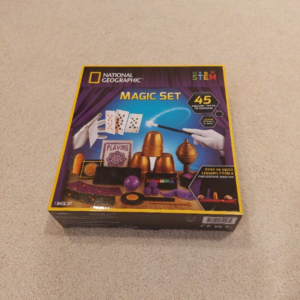 NATIONAL GEOGRAPHIC Kids Magic Set - 45 Magic Tricks for Kids to Perform with Step-by-Step Video Instructions for Each Trick Provided by a Professional Magician