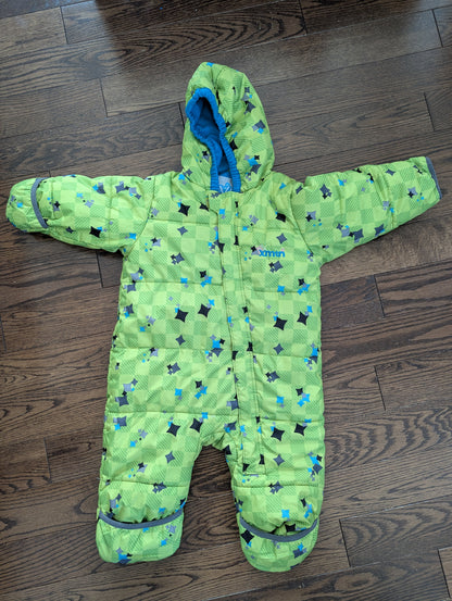 Xmtn Snowsuit size 18 months, Kids 18 Month (12-18M)