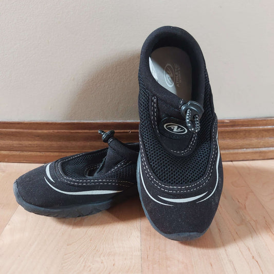 Water shoes - Athletic Works, Shoes 9 (Toddler:2-4yr)