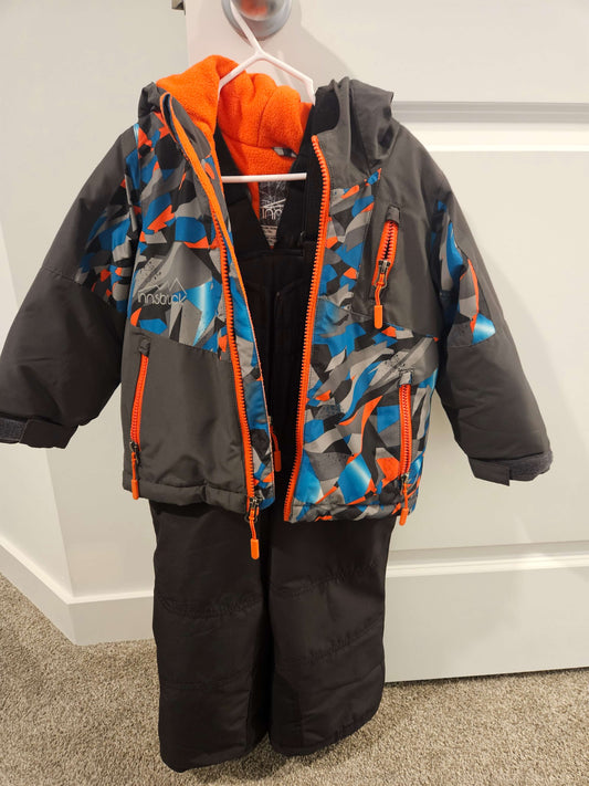 Innsbruck Winter Outfit 2T, Kids 2T