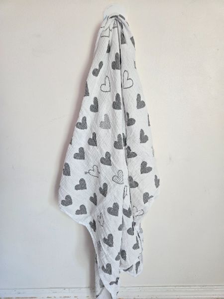 Lulujo swaddle blanket