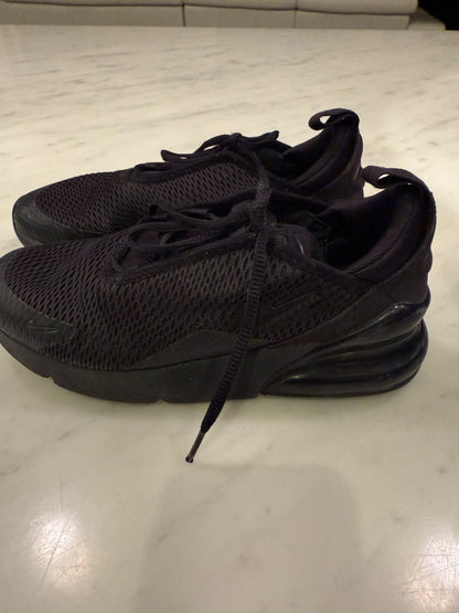 Nike Air - all black size 3, Shoes 3 (Kids:4-8yr)