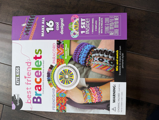 Bracelet making kit- new