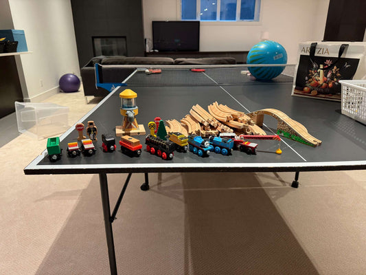 Thomas the train Set with 9 Trains