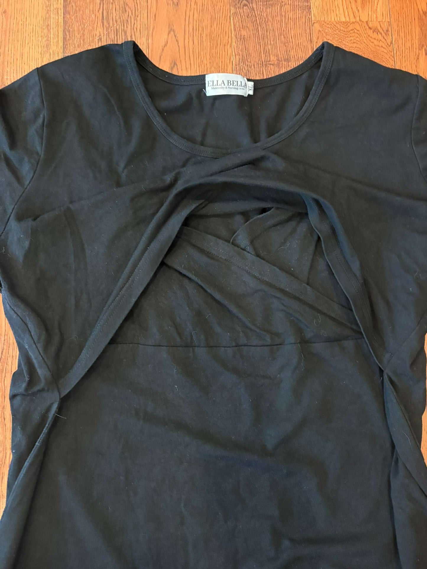 XL Nursing TShirt, Maternity XL (16-18)