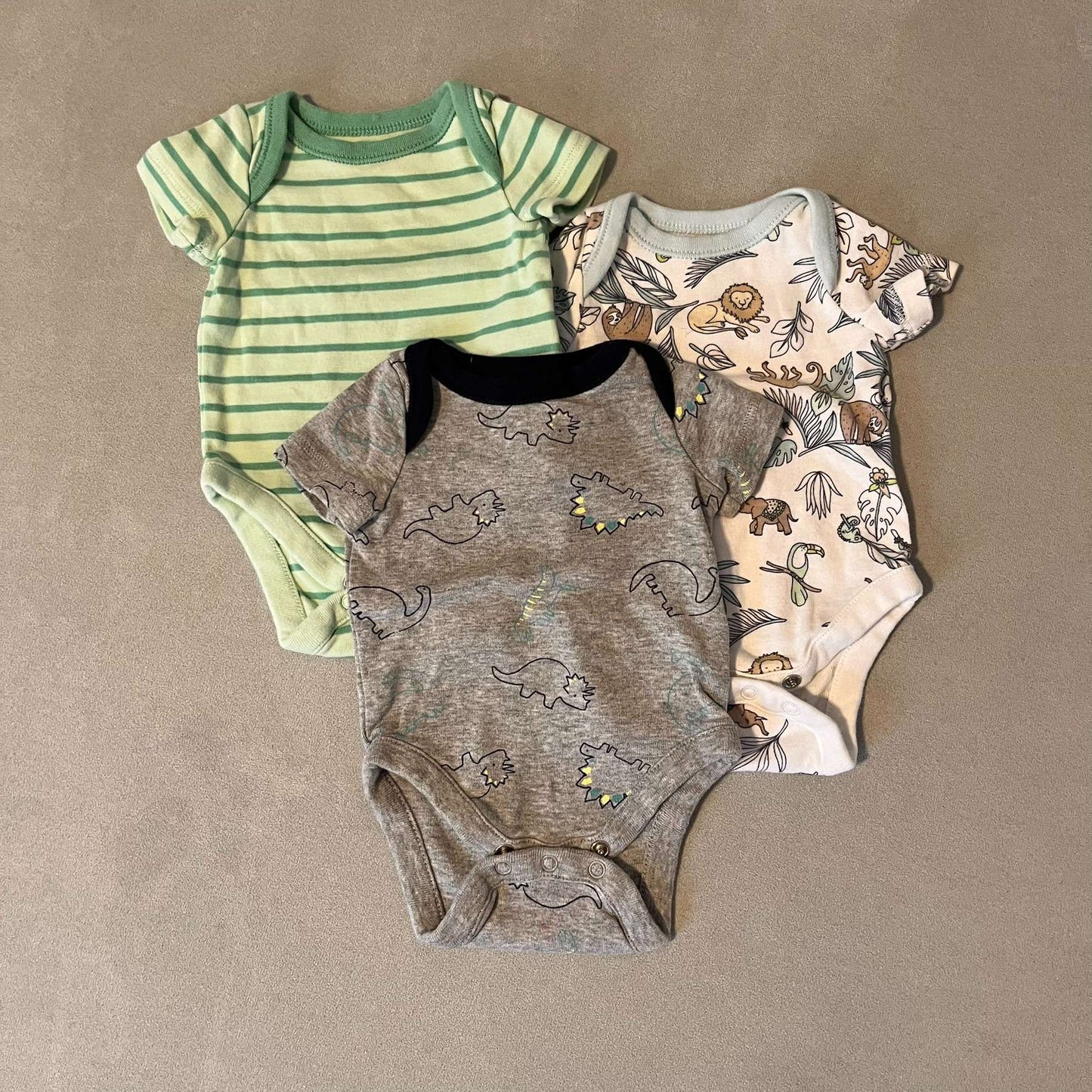 3 x Newborn Gap T-Shirts, Kids Newborn