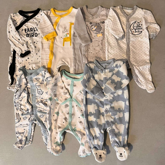 7 x Newborn Button Sleepers, Kids Newborn