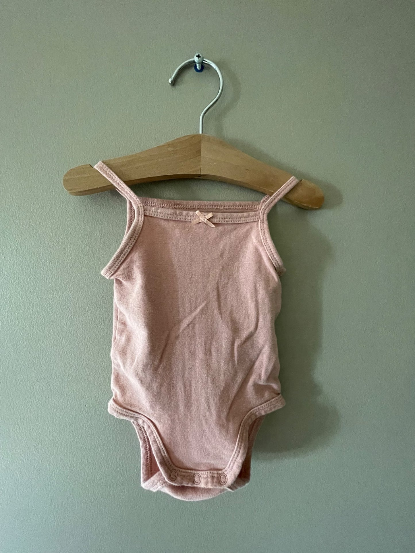 Sleeveless Onesies Bundle of 5 (Size 2-4 months), Kids 3 Month (0-3M)