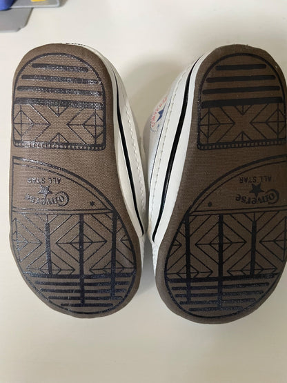 Converse Baby Sneakers Size 2, Shoes 2 (Baby: 0-12 mth)