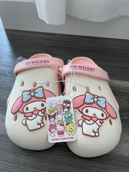 My Melody's clogs (size 3/4), Shoes 3 (Kids:4-8yr)