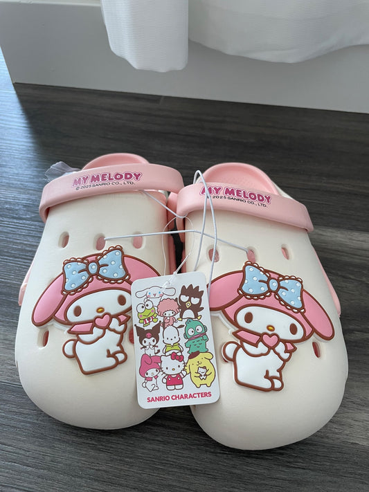 My Melody's clogs (size 3/4), Shoes 3 (Kids:4-8yr)