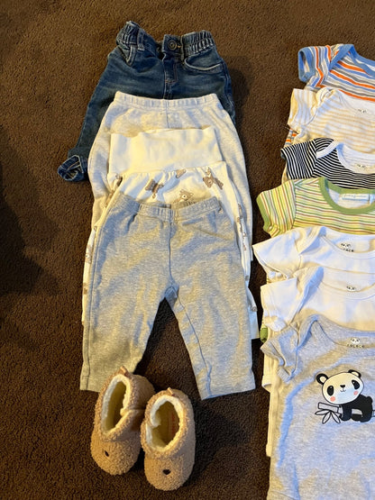 Gender Neutral 3-6 month clothing bundle , Kids 6 Month (3-6M)