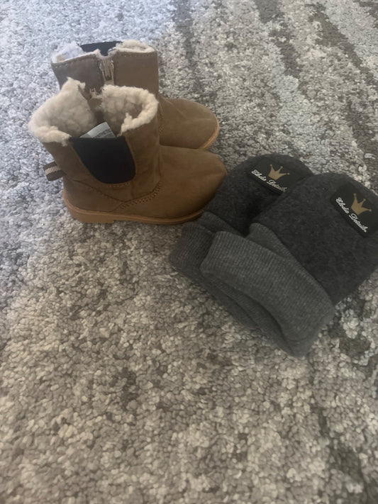 Baby mitts and boots, Shoes 2 (Baby: 0-12 mth)