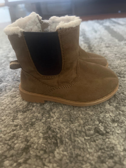 Baby mitts and boots, Shoes 2 (Baby: 0-12 mth)