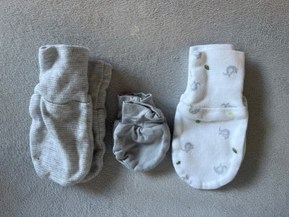 New born scratch mittens x3 pairs