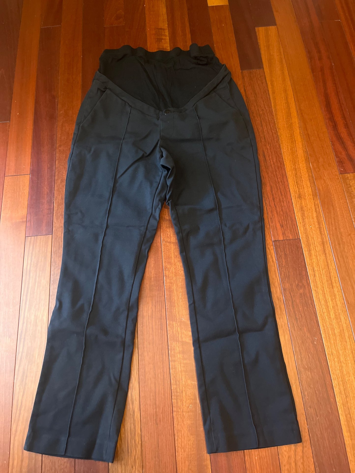 Maternity capris , Maternity S (4-6)