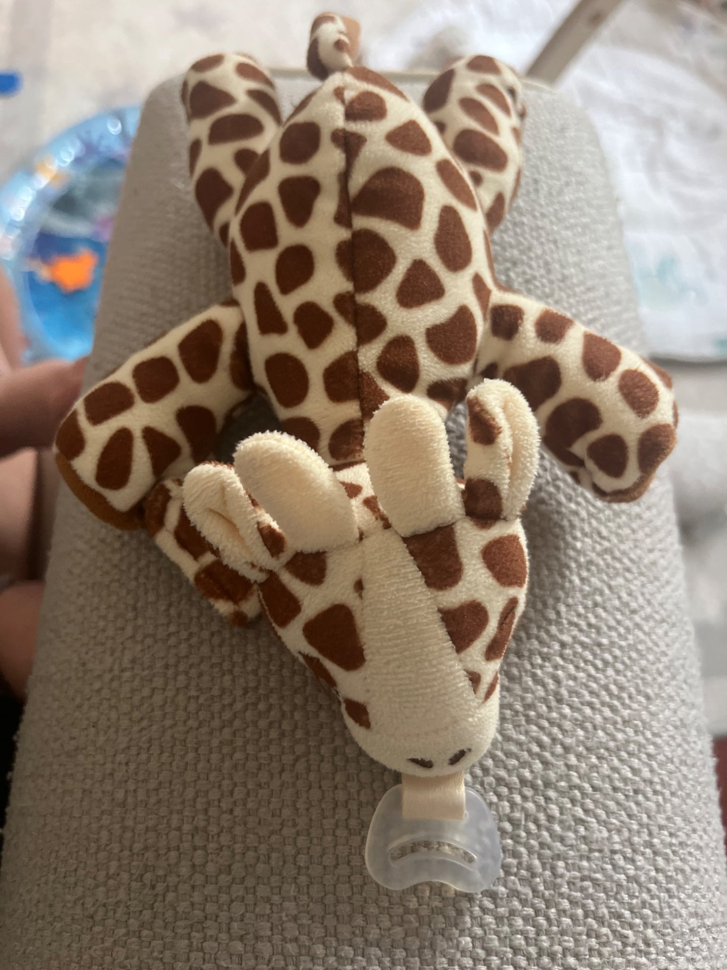 Avent soother snuggle