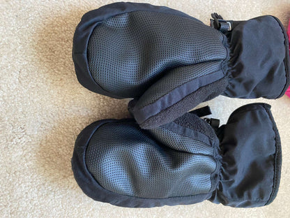 Winter tuque and mitt bundle: x2 sets to grow with
