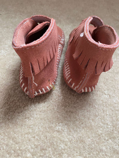 Pink Moccasin style shoes. Front strap bootie from Minnetonka Moccasin, Shoes 4 (Baby: 0-12 mth)