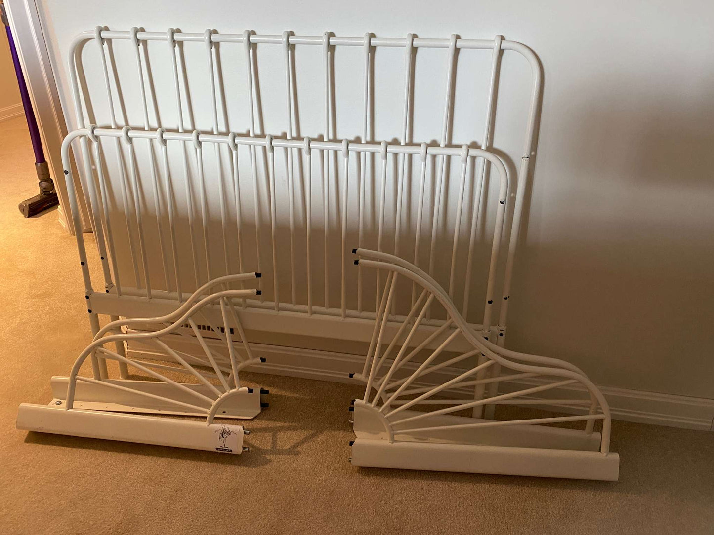 MINNEN (Ikea) Extendable bed frame with slatted bed base, white frame