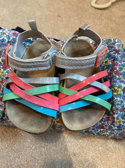 2T summer bundle for girls: 3 shorts, 1 tank, 1 T-shirt & sandals, Kids 2T