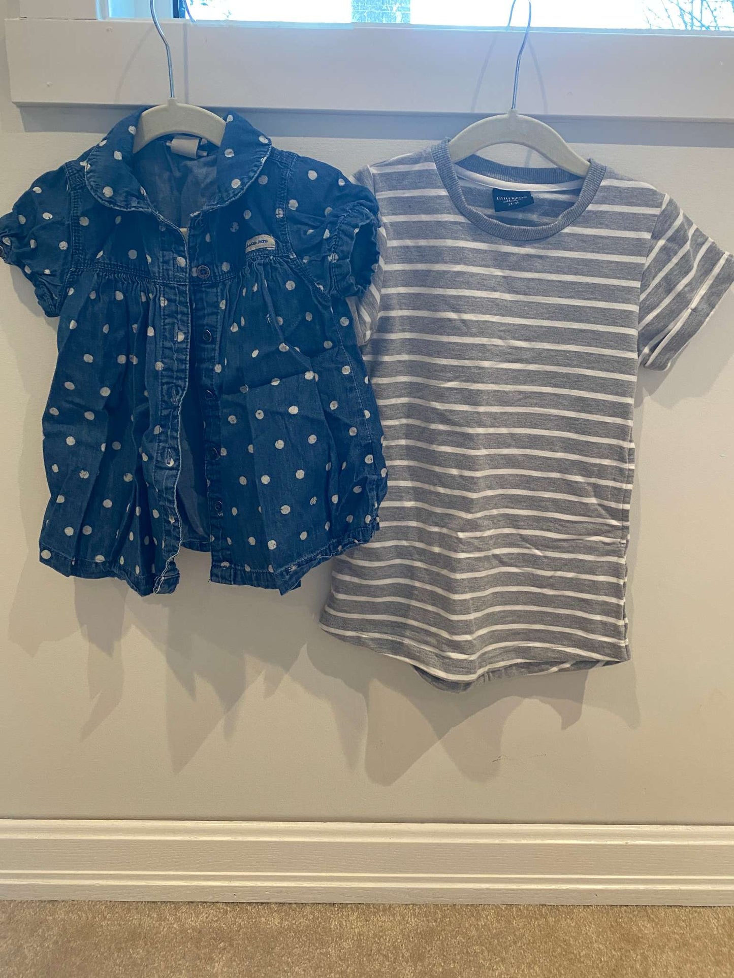 2x 2T shirt dresses: Calvin Klein Denim + Little Bipsy Grey stripped, Kids 2T