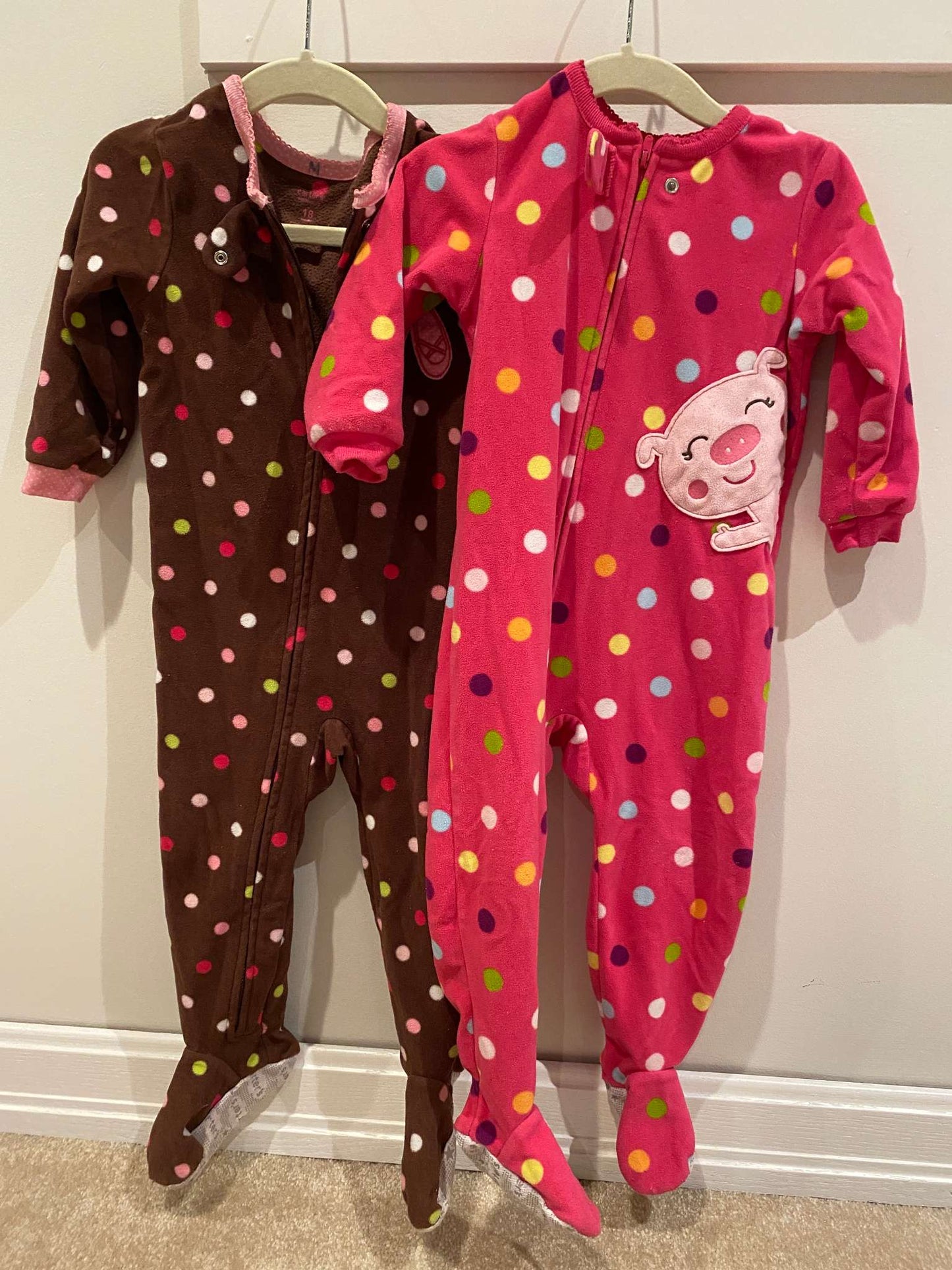 18Months: Footed Sleepers : Brown ballet + Pink Pig, Kids 24 Month (18-24M)