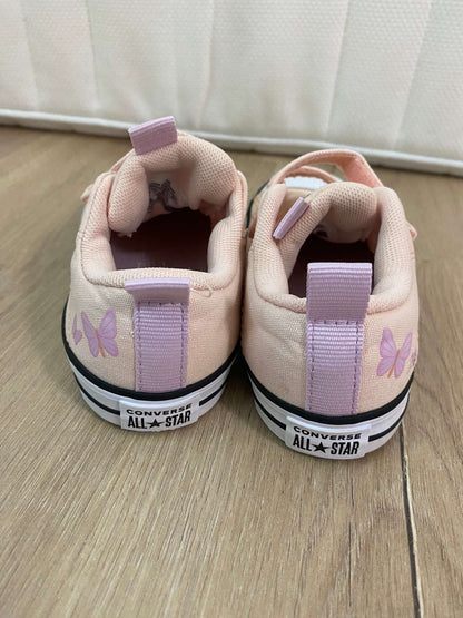 Converse PINK shoes, so cute, Shoes 8 (Toddler:2-4yr)