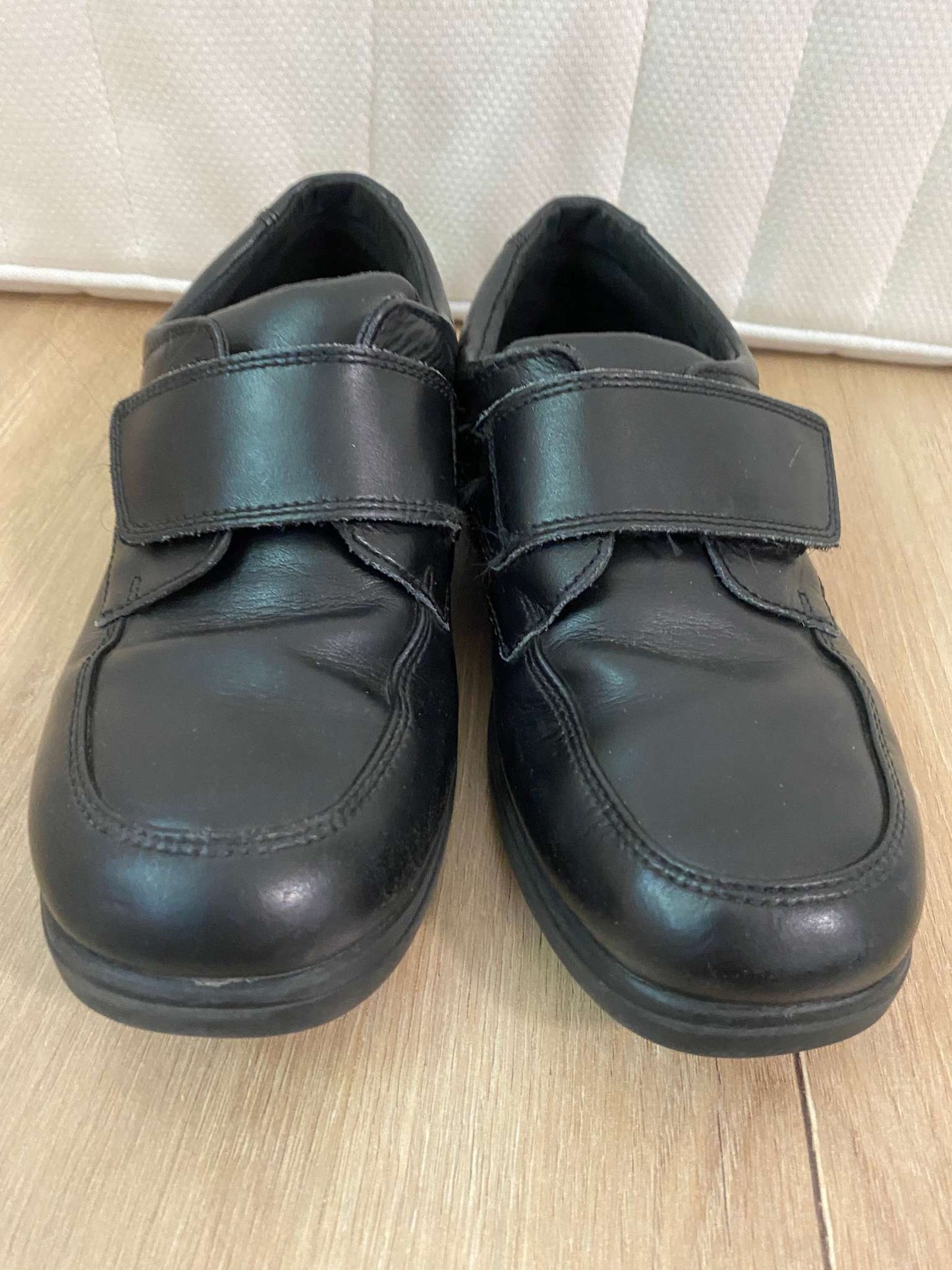 Hush Puppies FORMAL Black shoe, Shoes 3 (Kids:4-8yr)