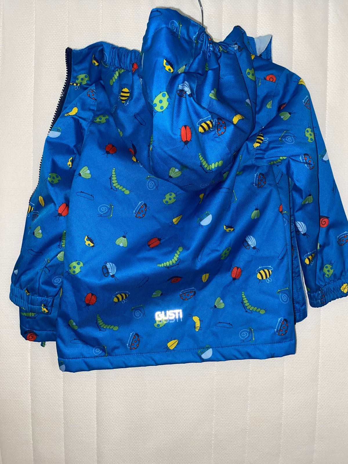 BLUE Gusti brand fall jacket (with bugs!). Great condition. , Kids 3T