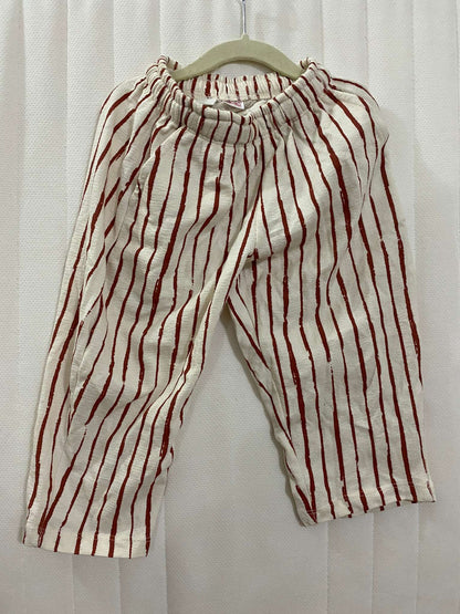 Zara Brand: Cute Pull on Pants, White with red lines, Kids 3T