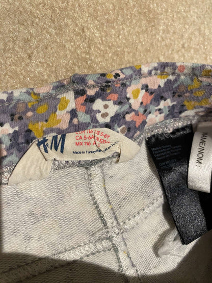 H&M girls pants (x2): Flowers and Black, Kids 4/4T