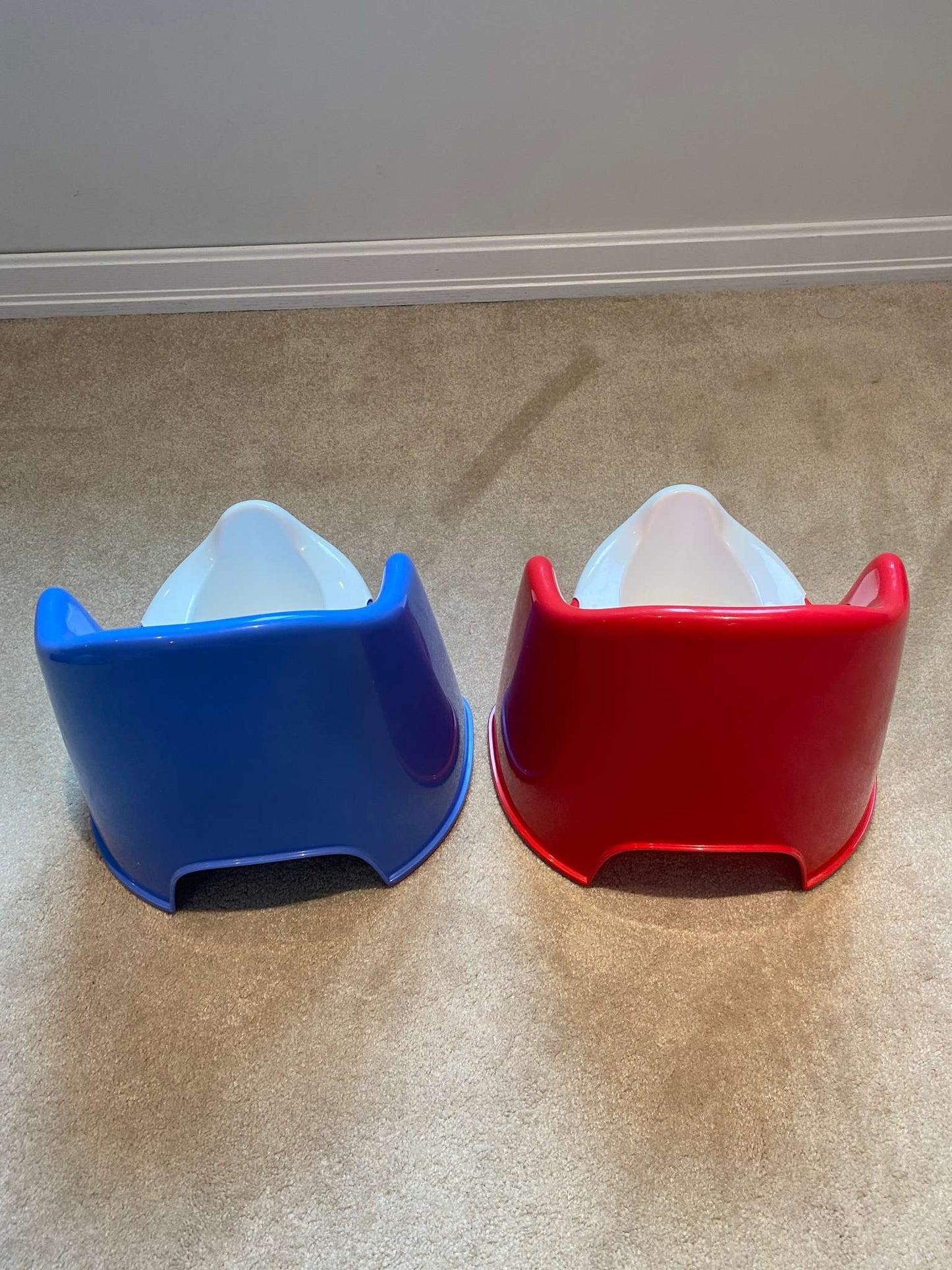 BabyBjorn Potty Chair: Red and White
