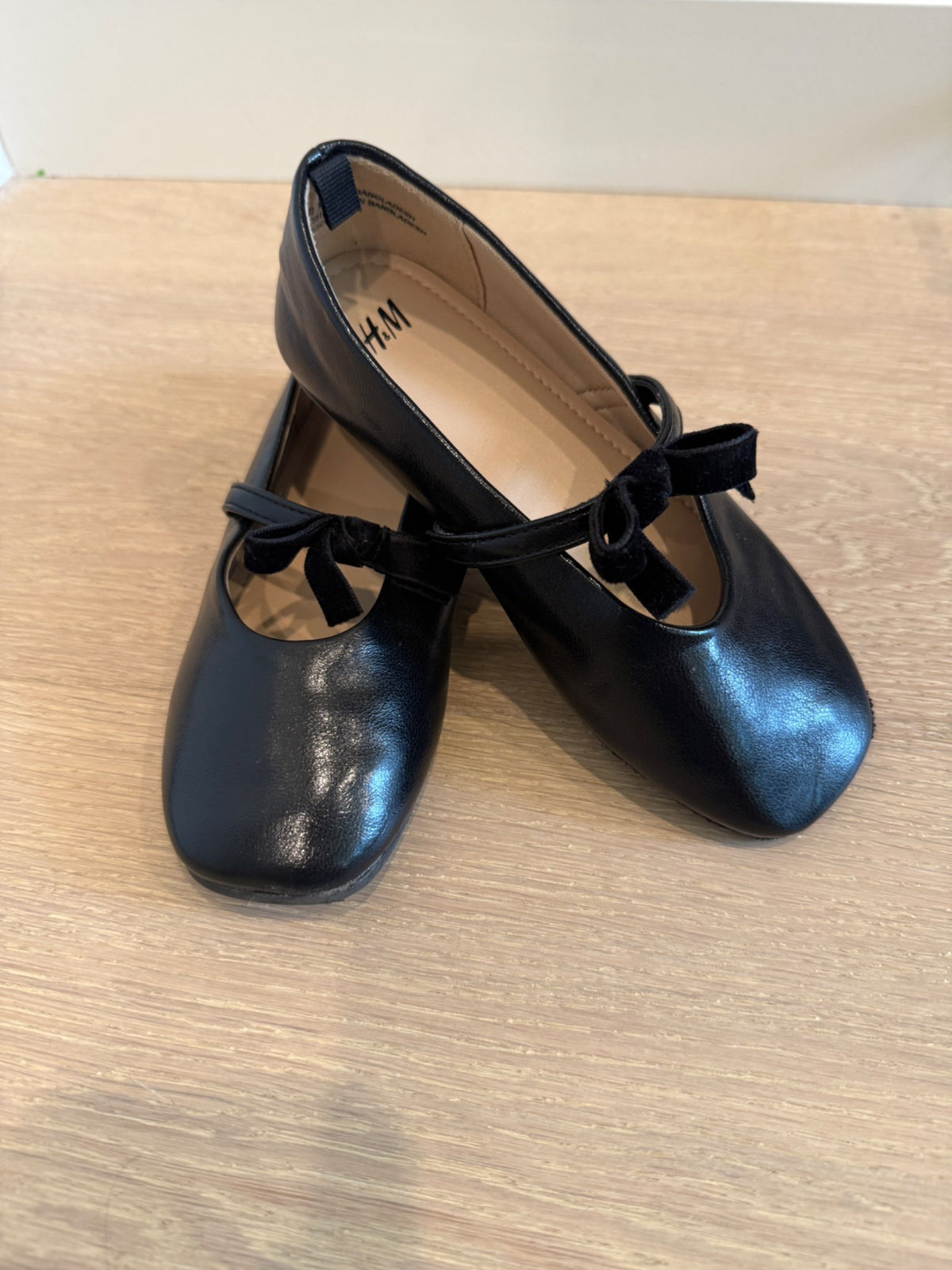 H&M Black Ballerina Flats, Size 11 Toddler, Shoes 11 (Toddler:2-4yr)