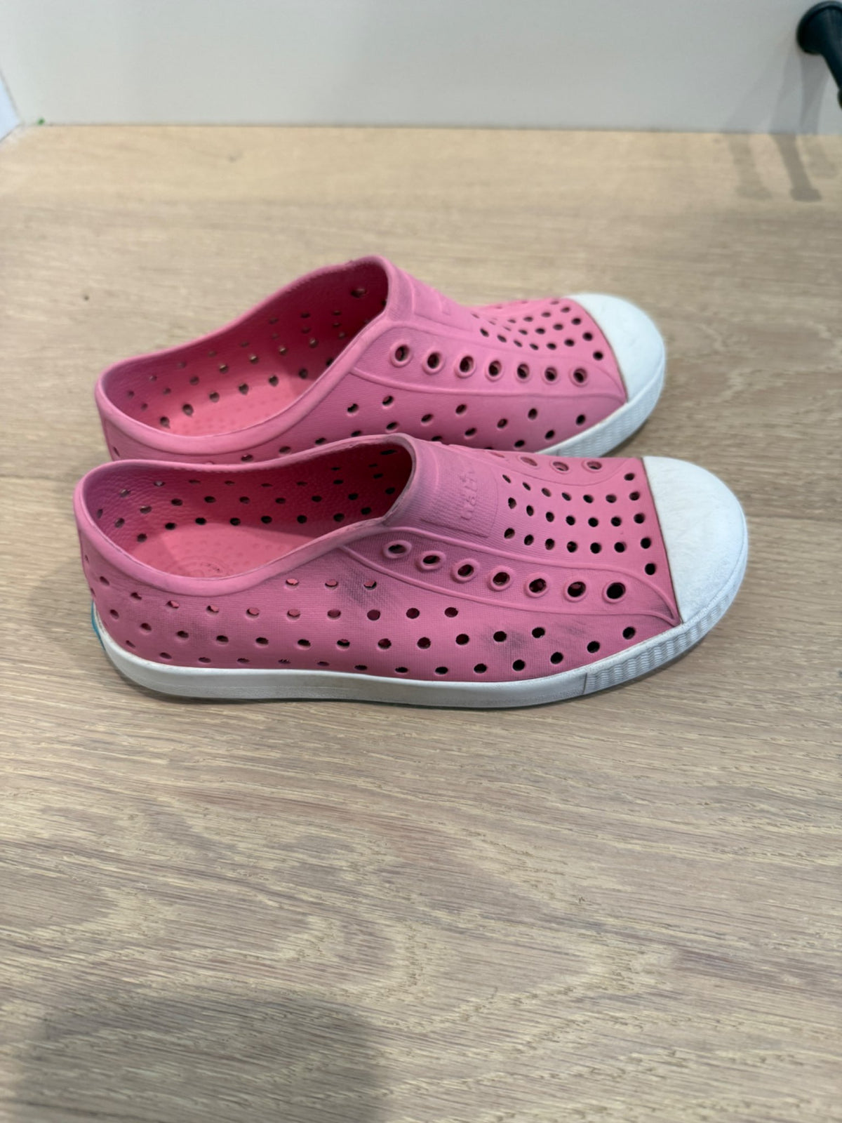 Pink Jefferson Native Shoes, Size C12, Shoes 12 (Toddler:2-4yr)