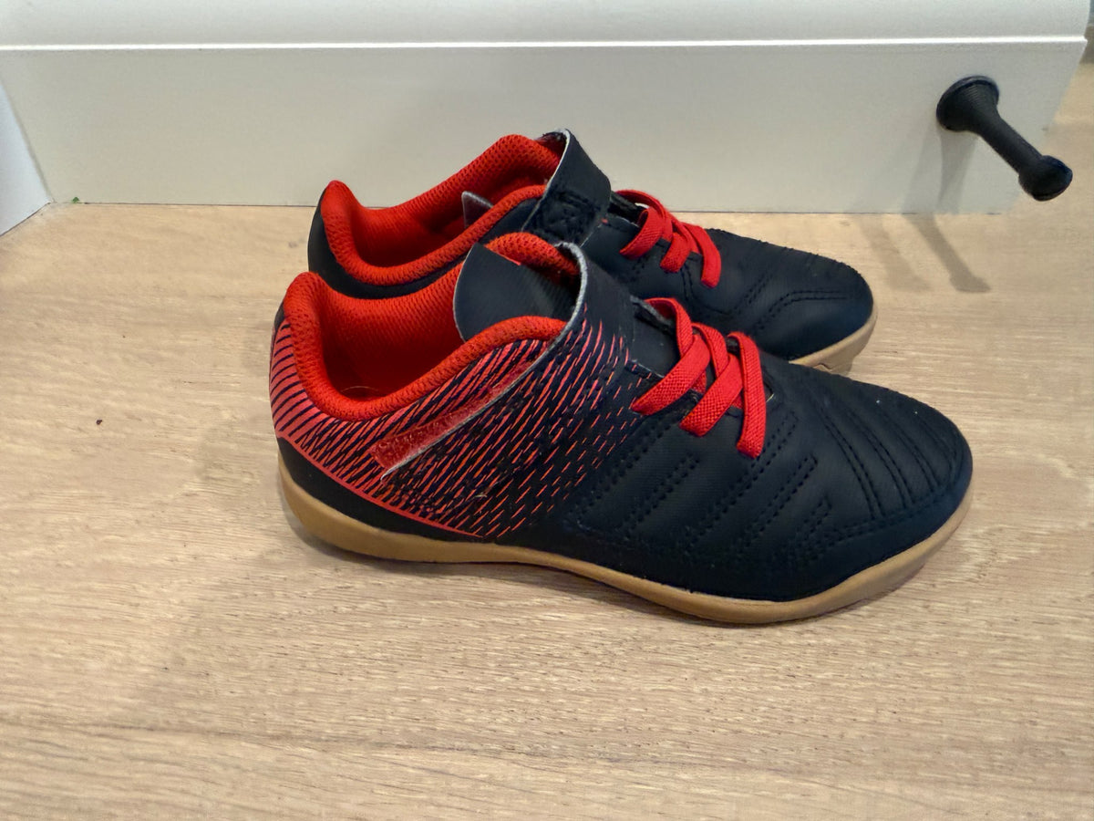 Kipsta Kids Indoor Soccer Shoe, Shoes 10.5 (Toddler:2-4yr)