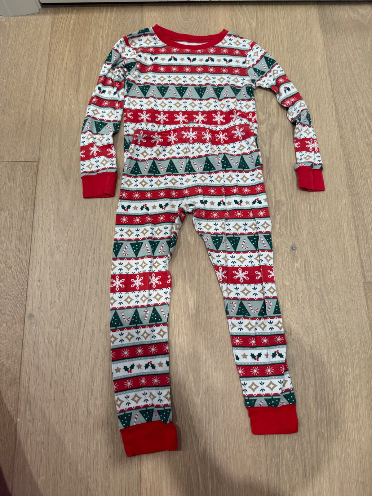 Carter’s Christmas Pajamas, 5T, Kids 5/5T