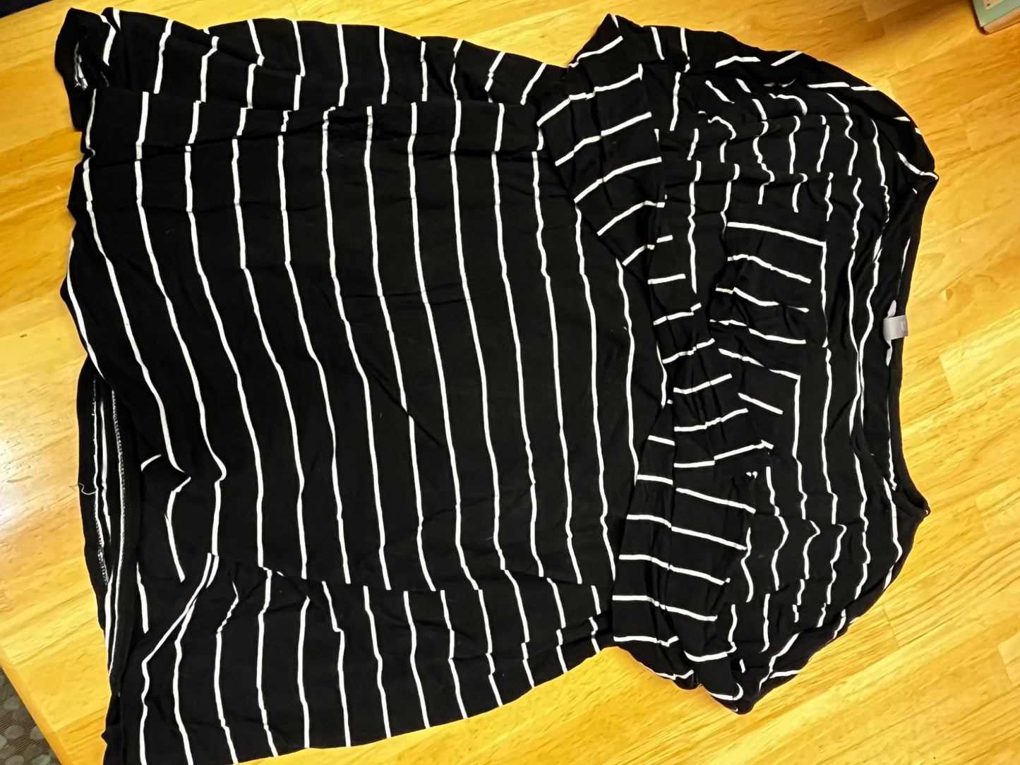 Long-sleeve Nursing Top (S), Maternity S (4-6)