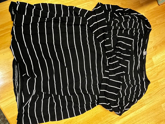 Long-sleeve Nursing Top (S), Maternity S (4-6)