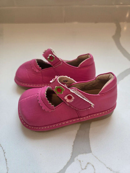Little Soles Squeaker Shoes Size 6, Shoes 6 (Walkers:12-24 mth)