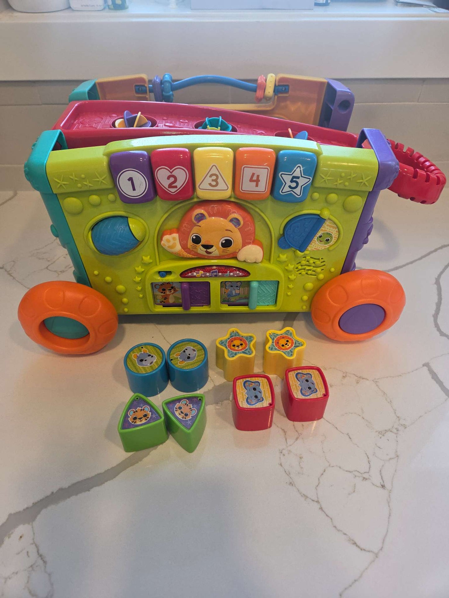VTech Sort & Discover Wagon