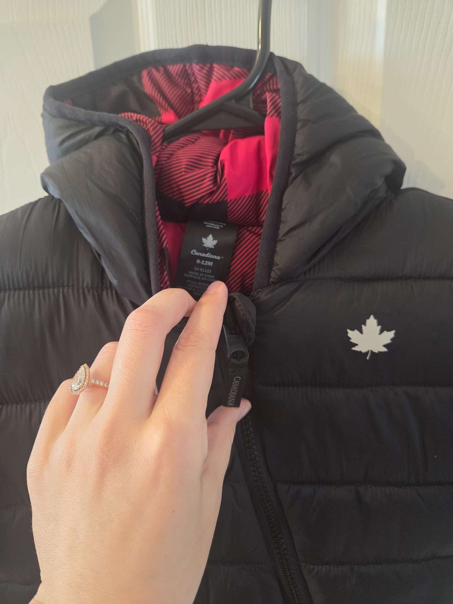 Canadiana 6-12m Snowsuit , Kids 6 Month (3-6M)