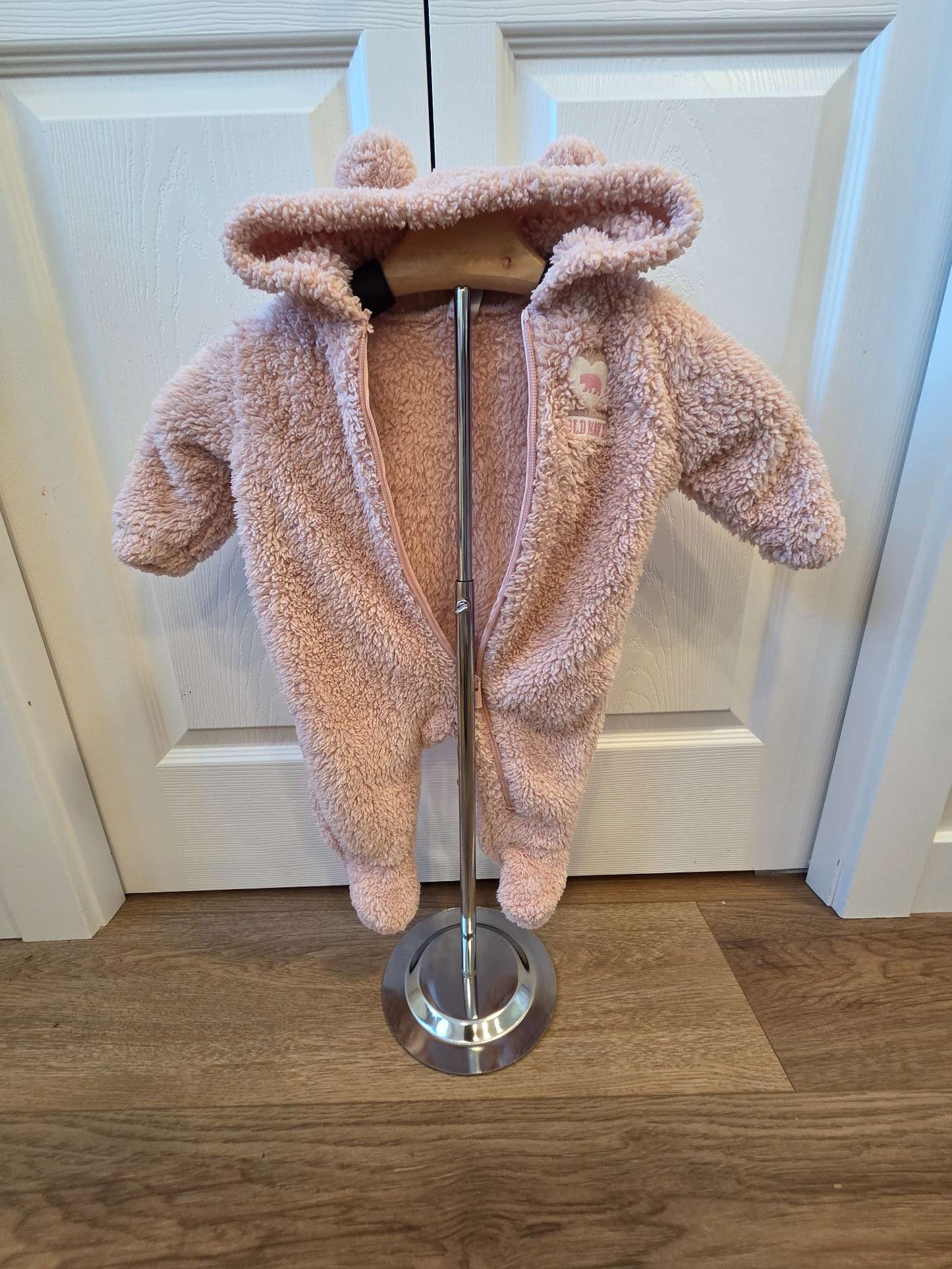 Old Navy Bunting Suit 3-6M, Kids 6 Month (3-6M)